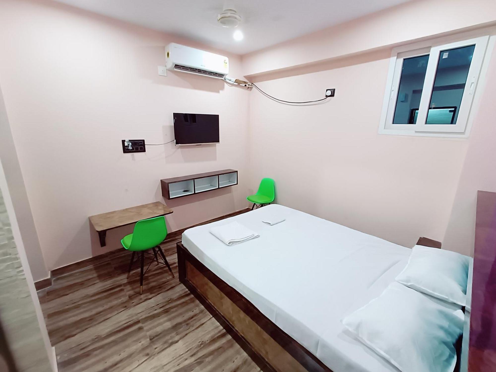 Hotel A R S Rooms & Banquet باتنا المظهر الخارجي الصورة